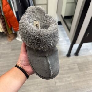 Ugg slippers